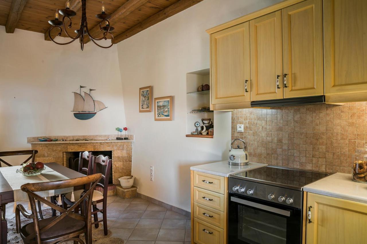 Traditional Stone House Anofli 1843 Fiskardo Kefalonia Exterior foto